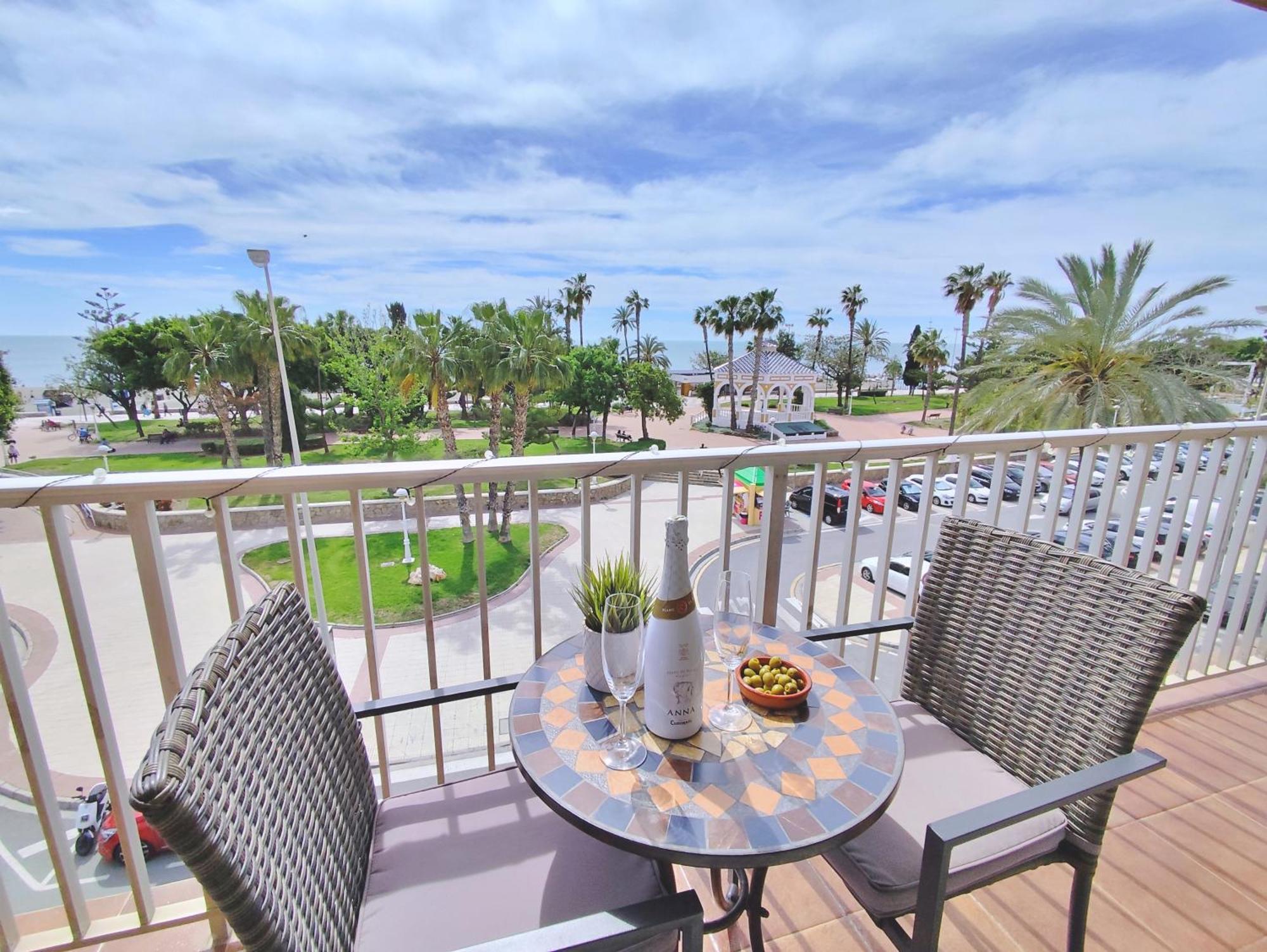 Apartamento El Nido Torre Del Mar Buitenkant foto